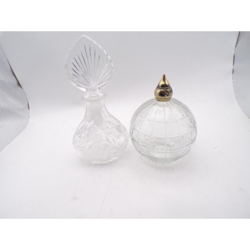 Vintage Crystal Glass Perfume Bottle Globe‎ Shaped Decorative Vanity Item